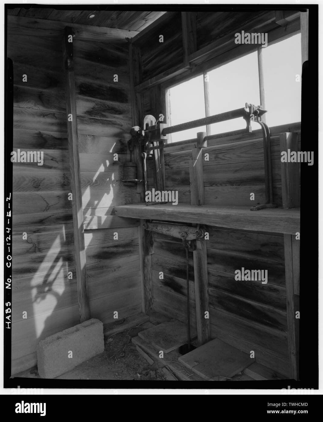 SCALE HOUSE INTERIOR, SHOWING SCALE SYSTEM. Beierle Farm, Scale House