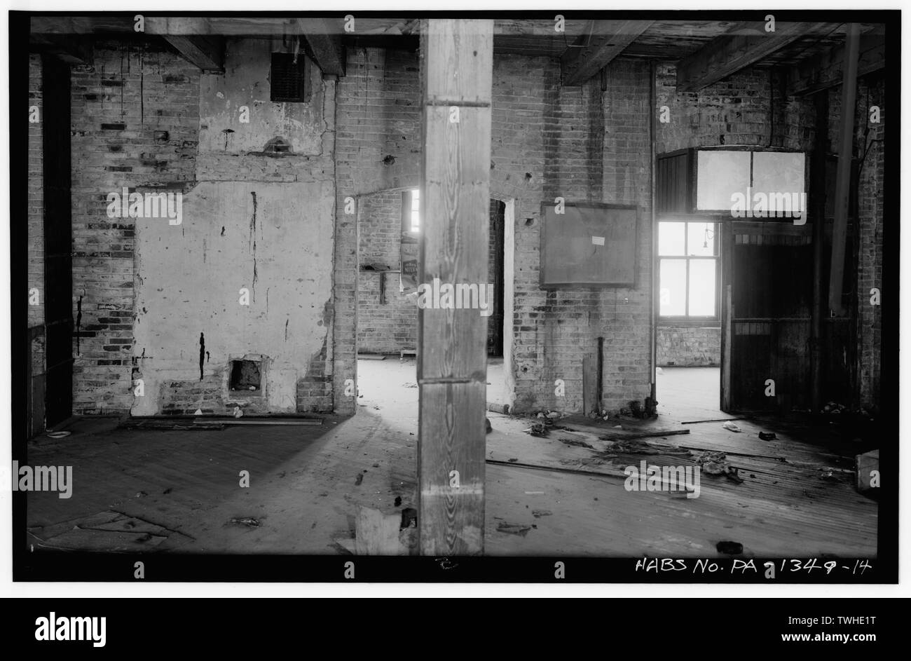 Second Floor Center North Wall With Original Chimney And Ceiling
