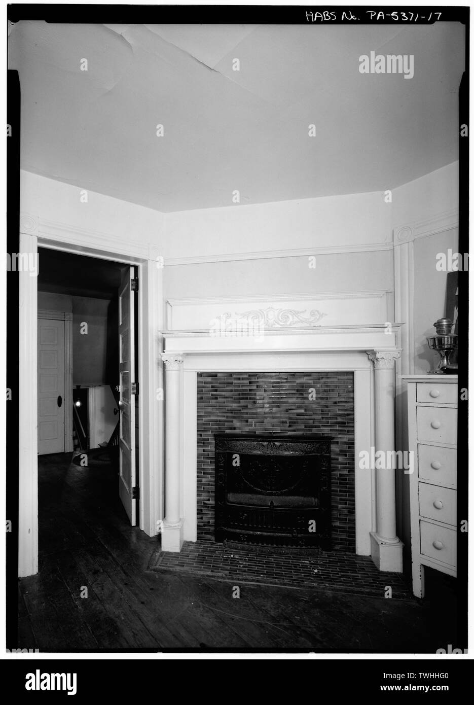 Fireplace In Bedroom Cut Out Stock Images Pictures Alamy