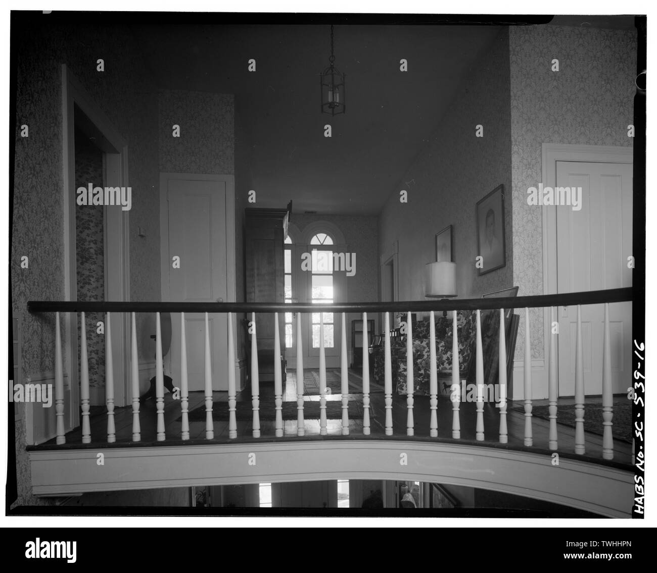 SECOND FLOOR, HALL, LOOKING SOUTH Tidalholm, 1 Laurens Street