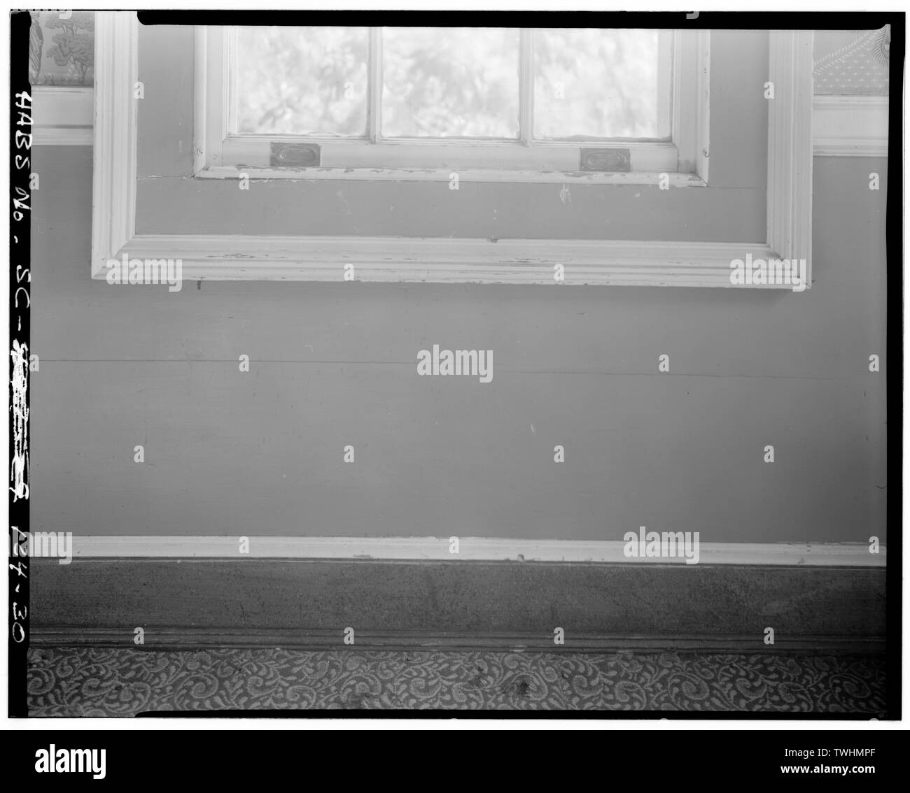 SECOND FLOOR TYPICAL WINDOW SPANDREL, WAINSCOT CAP AND MARBLEIZED BASE