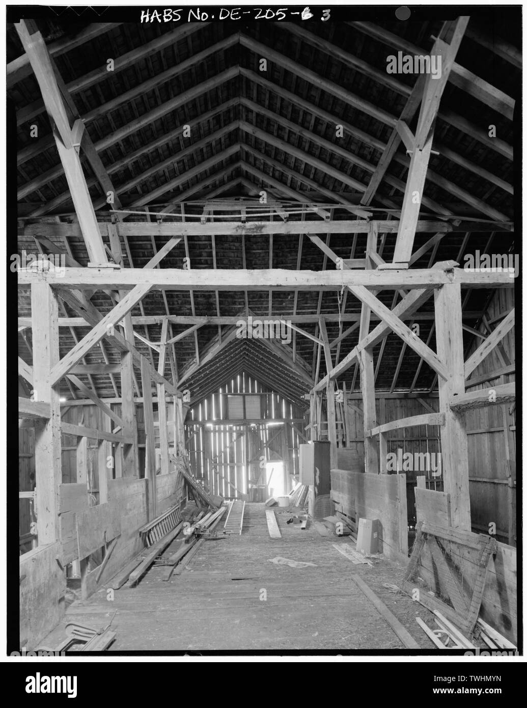 SECOND LEVEL, RUNWAY LOOKING NORTH TOWARD BRIDGEHOUSE Corner Ketch