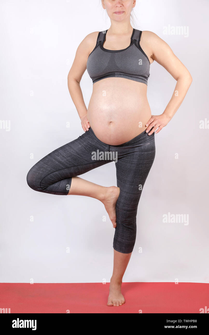 Young Pregnant Woman Doing Yoga Session Next Sea Meditation Maternity Stock  Photo by ©AlessandroBiascioli 487227164