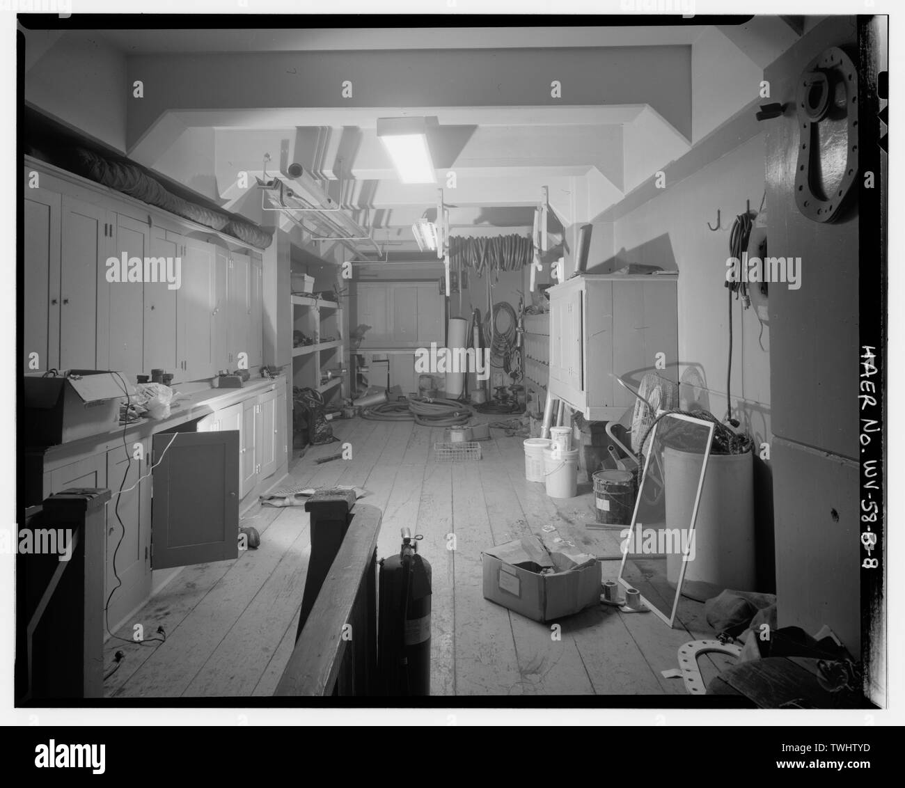 SHOP, VIEW NORTH, INTERIOR, 1ST FLOOR MEZZANINE, NORTH