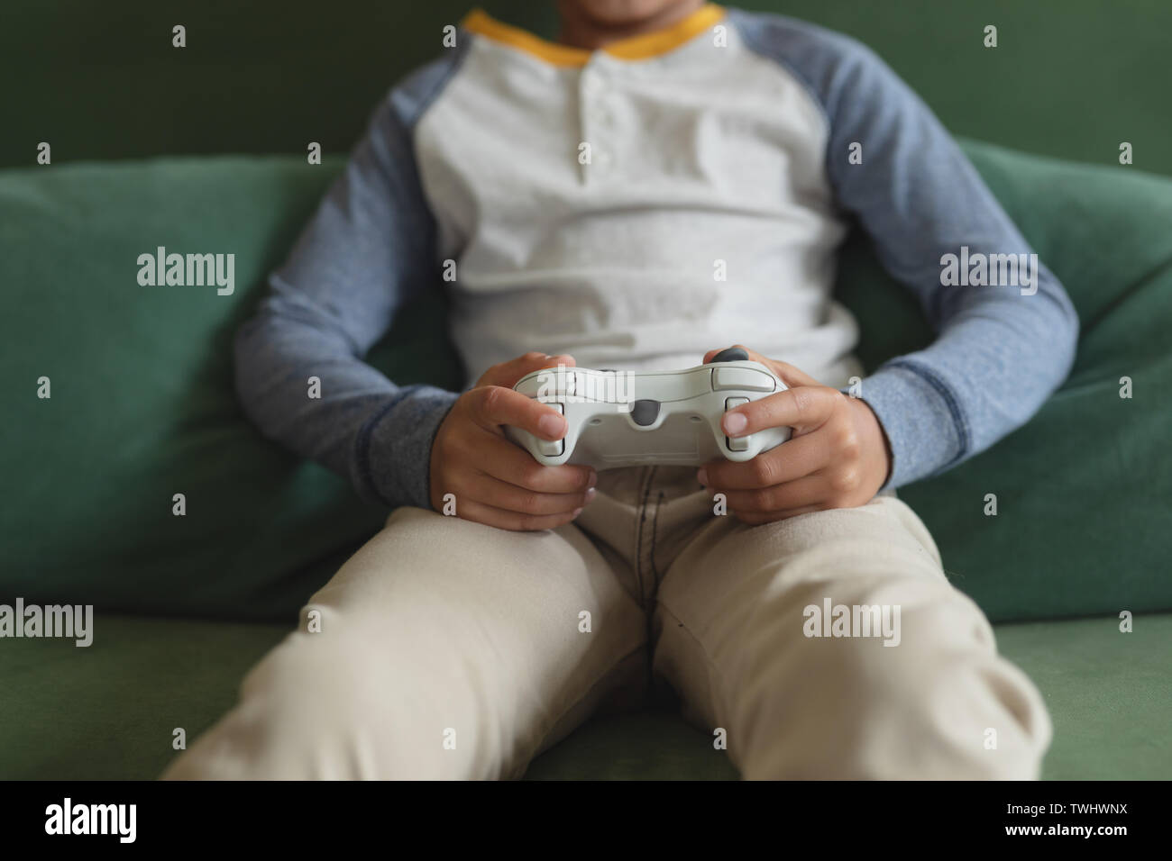 Child boy playing game hi-res stock photography and images - Alamy