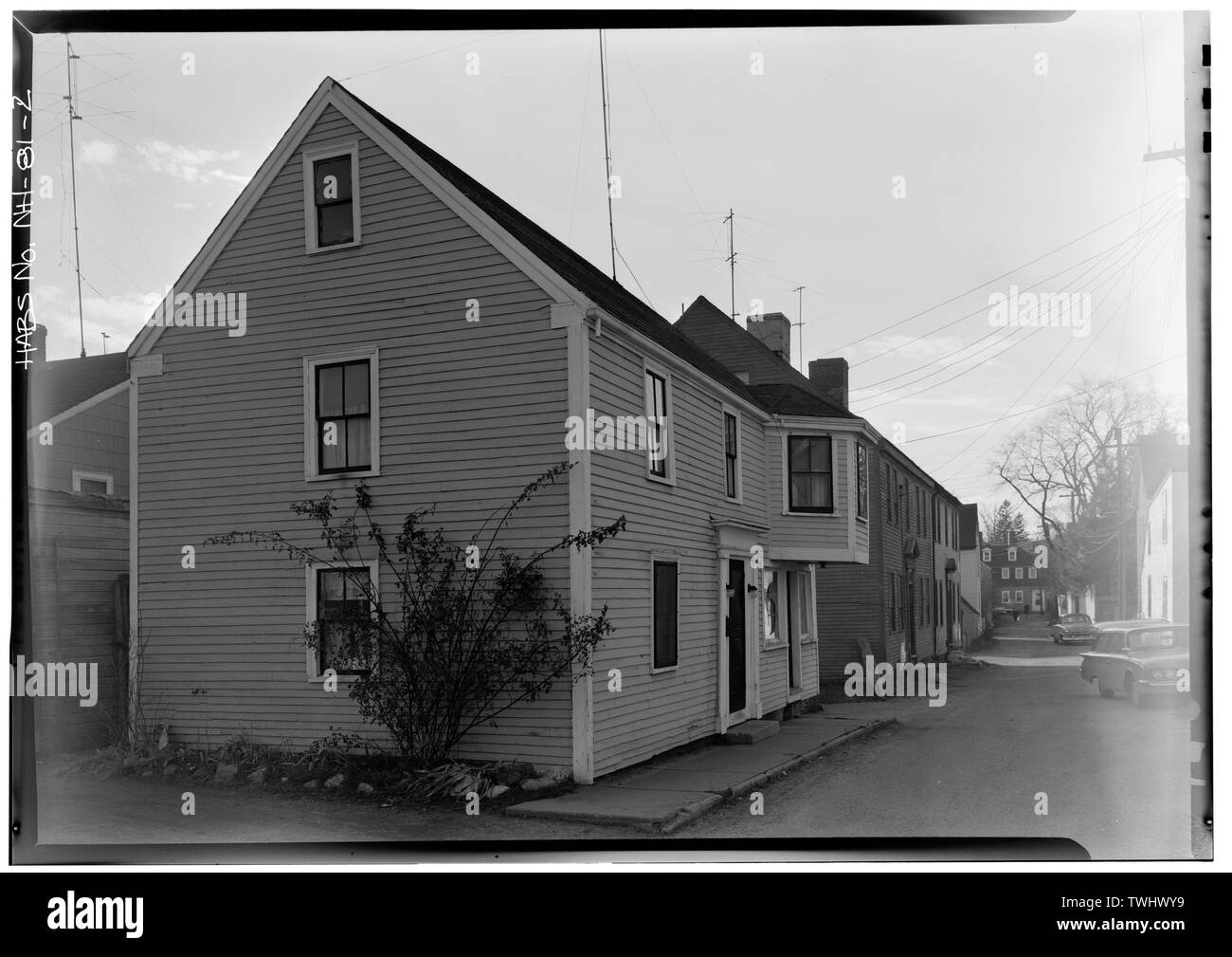 SIDE ELEVATION - Abbott House, 82 Jefferson Street, Portsmouth, Rockingham County, NH Stock Photo