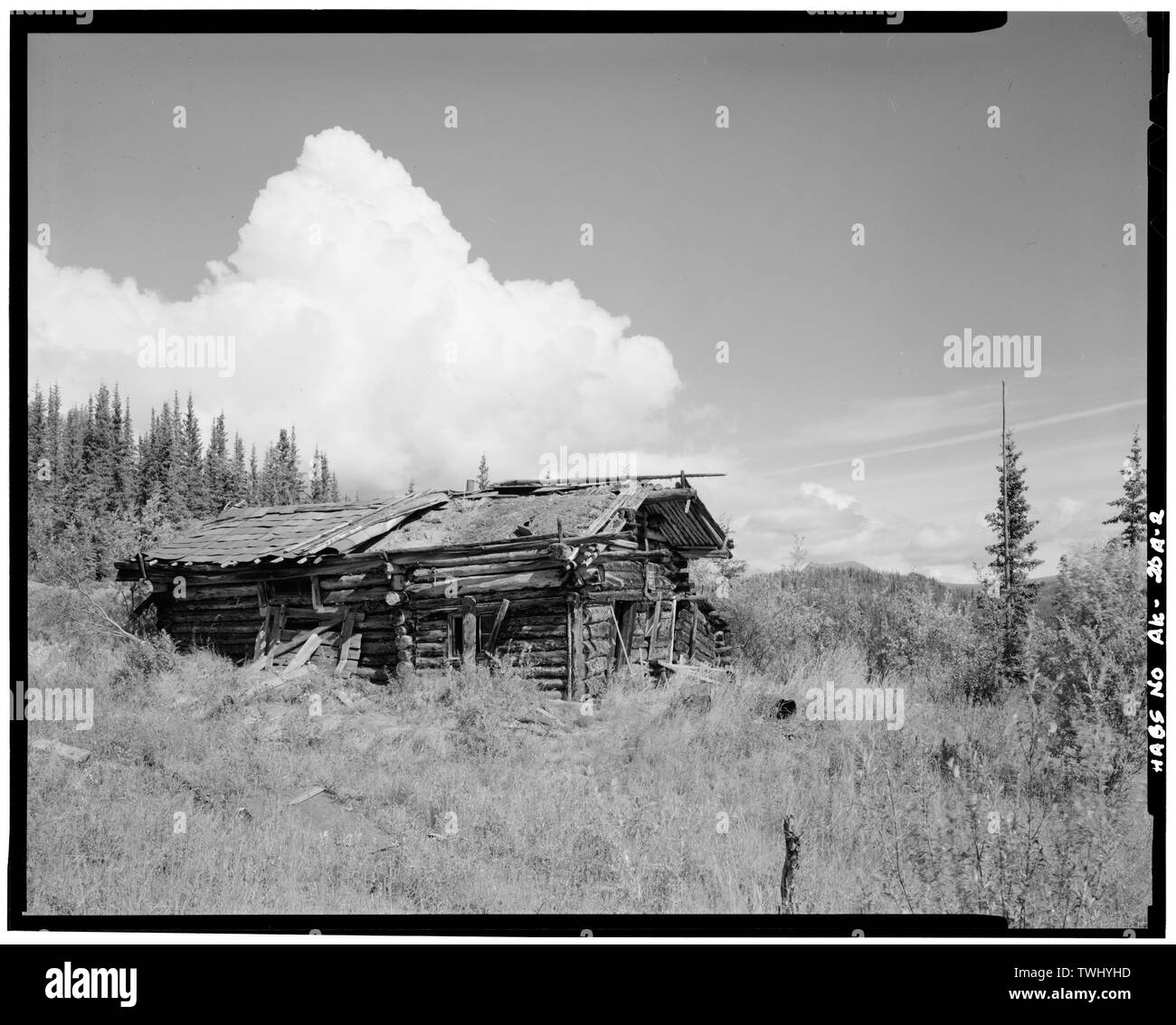 SIDE, LOOKING NORTHWEST - Charlie Yale Main Cabin, Glacier River near Nolan, Bettles, Yukon-Koyukuk Census Area, AK Stock Photo
