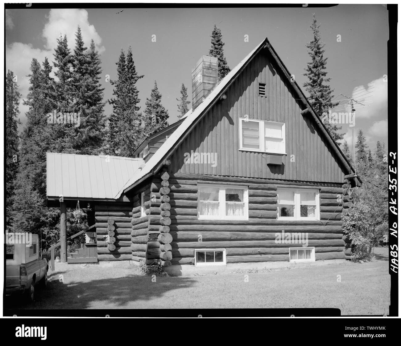 SIDE, LOOKING WEST Mount McKinley Headquarters, Superintendent's