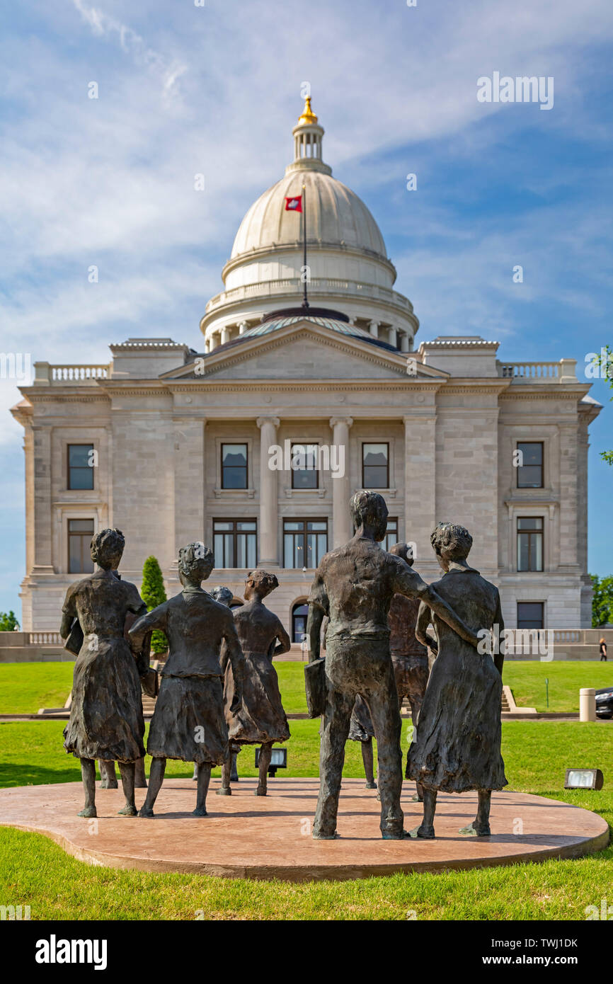 Little Rock, Arkansas - 'Testament,' a sculpture honoring the Little Rock Nine--black students who integrated Little Rock Central High School in 1957 Stock Photo