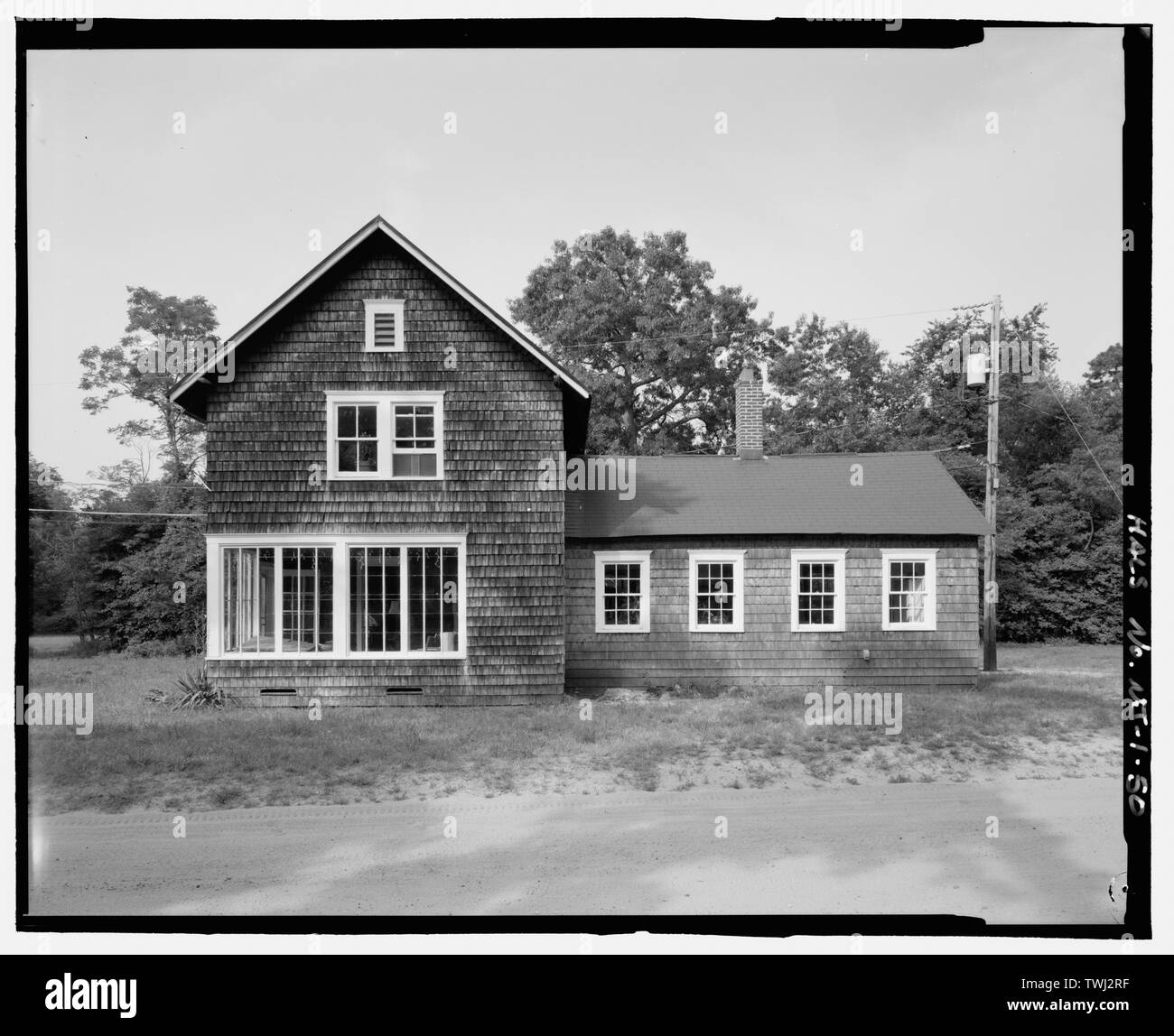 Schoolhouse (29), elevation, looking southwest - Whitesbog Village and Cranberry Bog, Whitesbog Road, Pemberton, Burlington County, NJ Stock Photo
