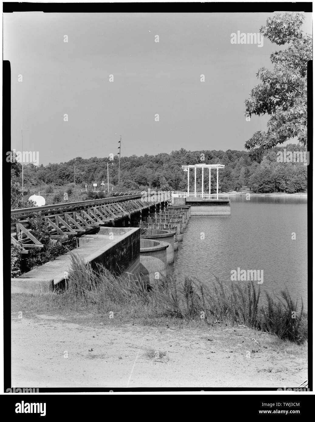 Secession Lake dam- general view towards west showing intake gates - Abbeville Hydroelectric Power Plant, State Highway 284 and County Road 72, Rocky River (historical), Abbeville County, SC; Abbeville Water and Electric Plant Company; Pennell, James Roy; White, W H; Abbeville Power Company Incorporated; D.M. Rickenbacker Construction Company; Townsend, C P; Wideman and Singleton; Britton, John B; S. Morgan Smith Company; Woodward Governor Company; Bethlehem Steel Company; Westinghouse Corporation; Bush Sulzer Brothers Company; Mark Brothers; Cary, Brian, transmitter Stock Photo