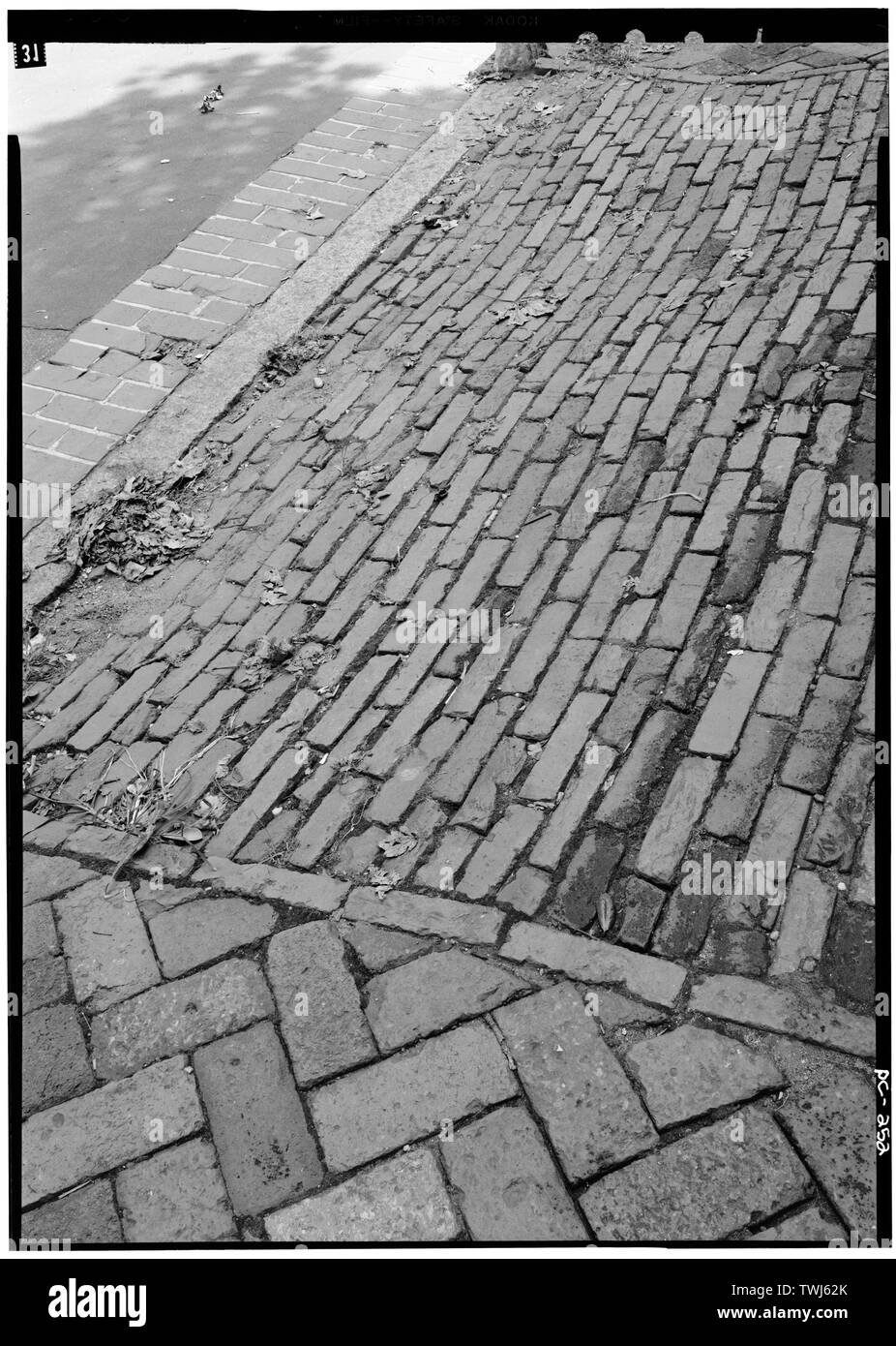 September 1969 BRICK DRIVE AND CURB 2812 P STREET - Georgetown Street Furniture, Georgetown Vicinity, Washington, District of Columbia, DC Stock Photo