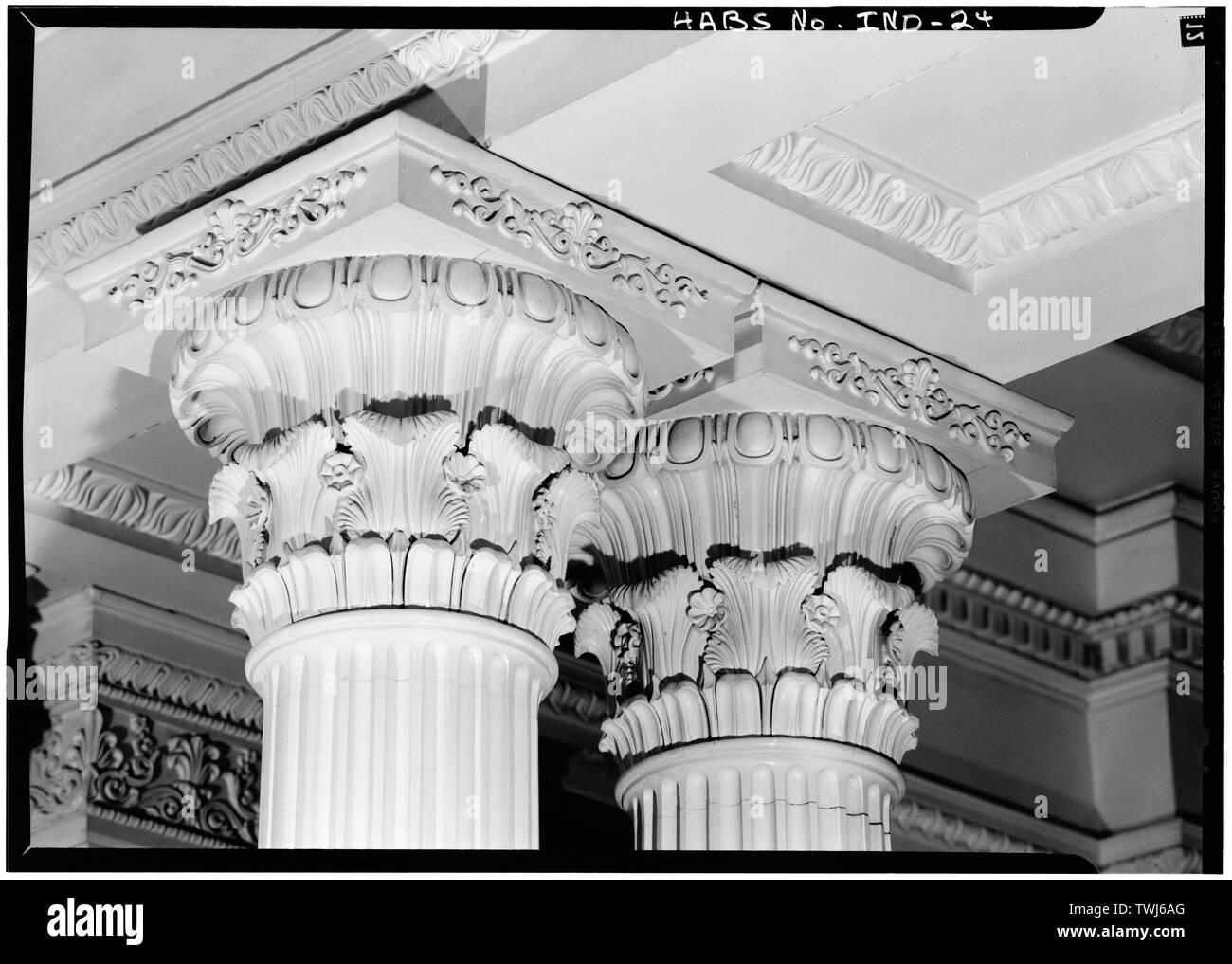September 1971 DETAIL COLUMN CAPITALS, EAST SIDE FIRST FLOOR - Captain Charles L. Shrewsbury House, 301 West First Street (High and Poplar Streets), Madison, Jefferson County, IN; Shrewsbury, Charles Lewis; Costigan, Francis J; Jandoli, Liz, transmitter; RATIO Architects, Inc., consultant; Historic Madison Inc., sponsor; Ross, Benjamin L, architect; Boyce, Kenneth M, landscape architect; Kroll, David, project manager Stock Photo