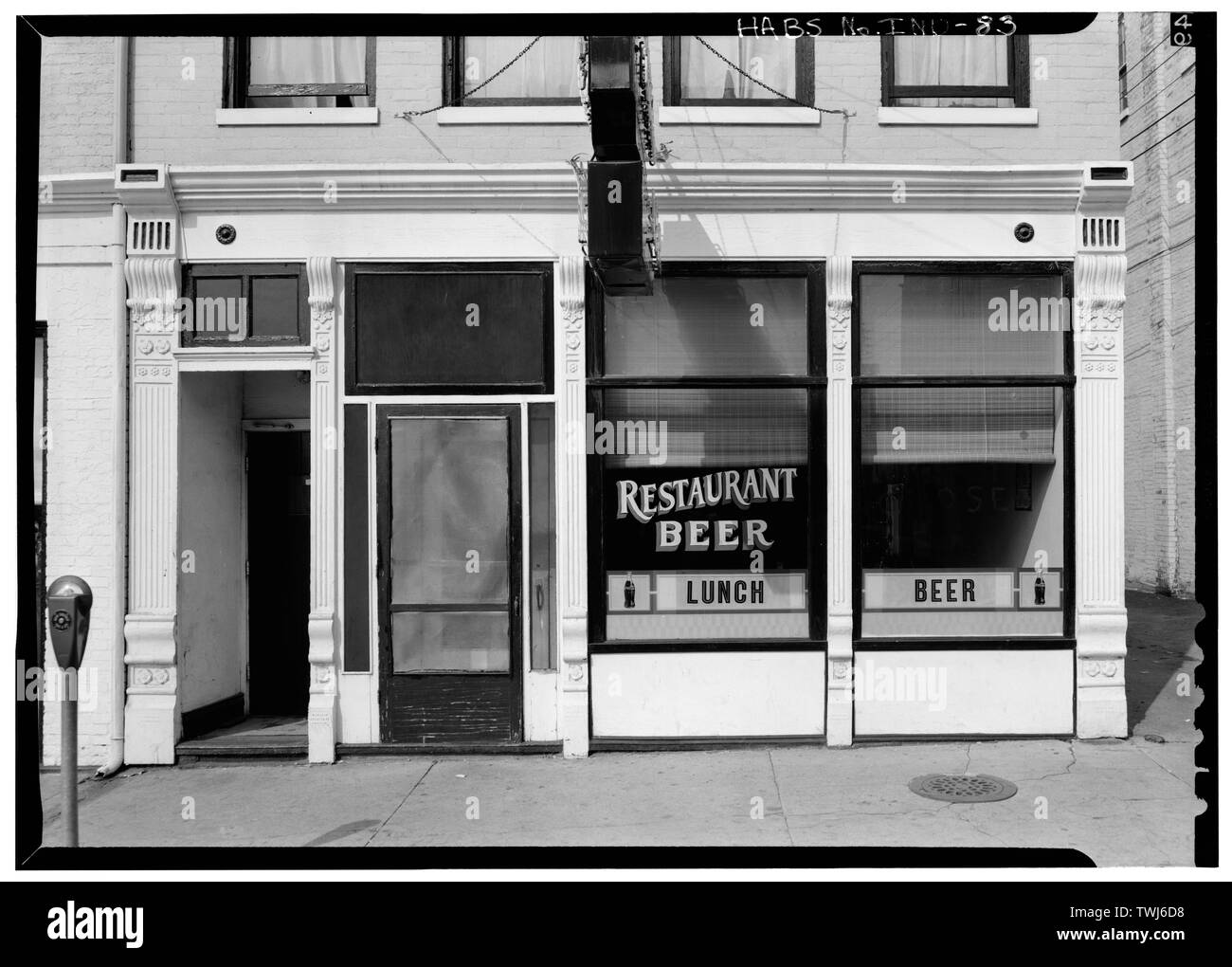 Mulberry store front Black and White Stock Photos & Images Alamy