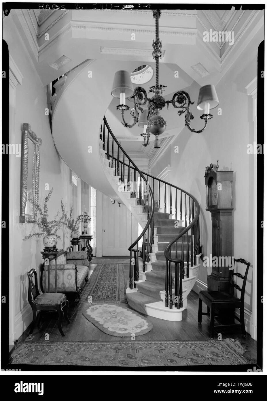 September 1971 GENERAL VIEW CIRCULAR STAIR, FIRST FLOOR FROM NORTH - Captain Charles L. Shrewsbury House, 301 West First Street (High and Poplar Streets), Madison, Jefferson County, IN; Shrewsbury, Charles Lewis; Costigan, Francis J; Jandoli, Liz, transmitter; RATIO Architects, Inc., consultant; Historic Madison Inc., sponsor; Ross, Benjamin L, architect; Boyce, Kenneth M, landscape architect; Kroll, David, project manager Stock Photo