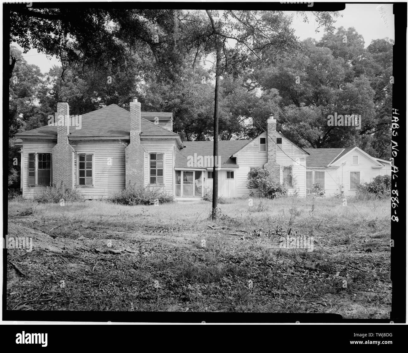Side elevation, south side YoungNall House, County Highway 40 at
