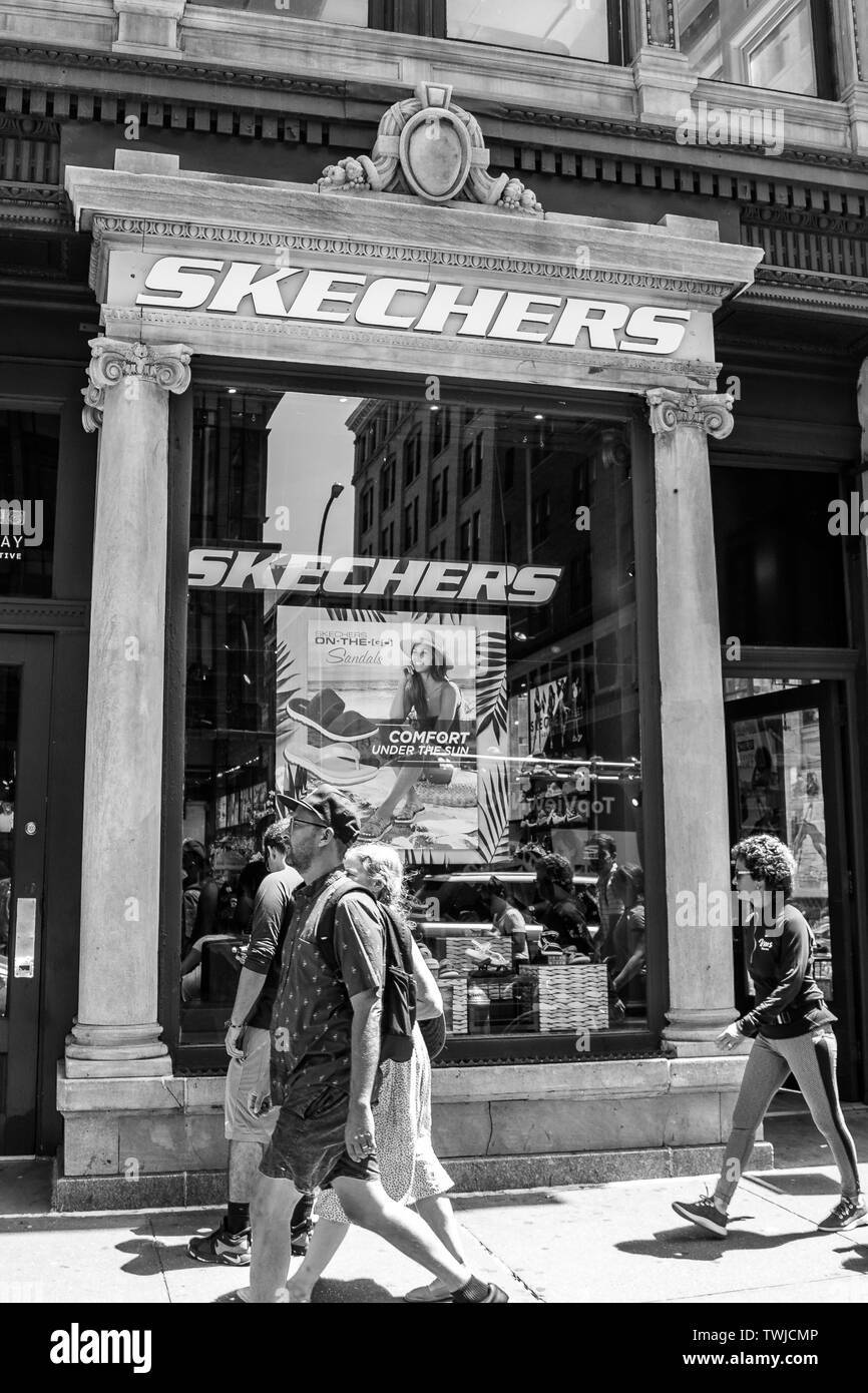Store front street Black and White Stock Photos & Images - Alamy