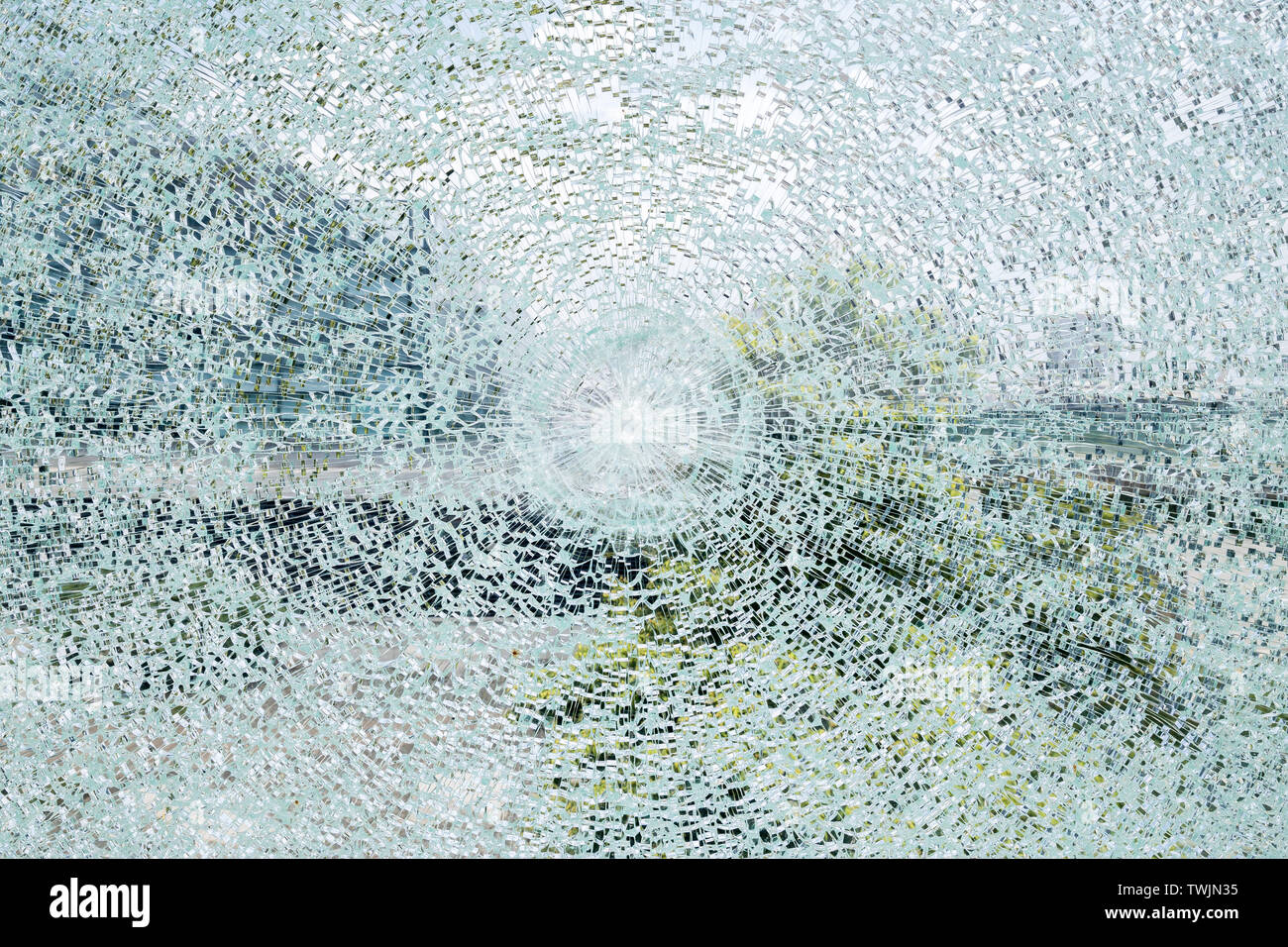 cracked windshield background Stock Photo - Alamy