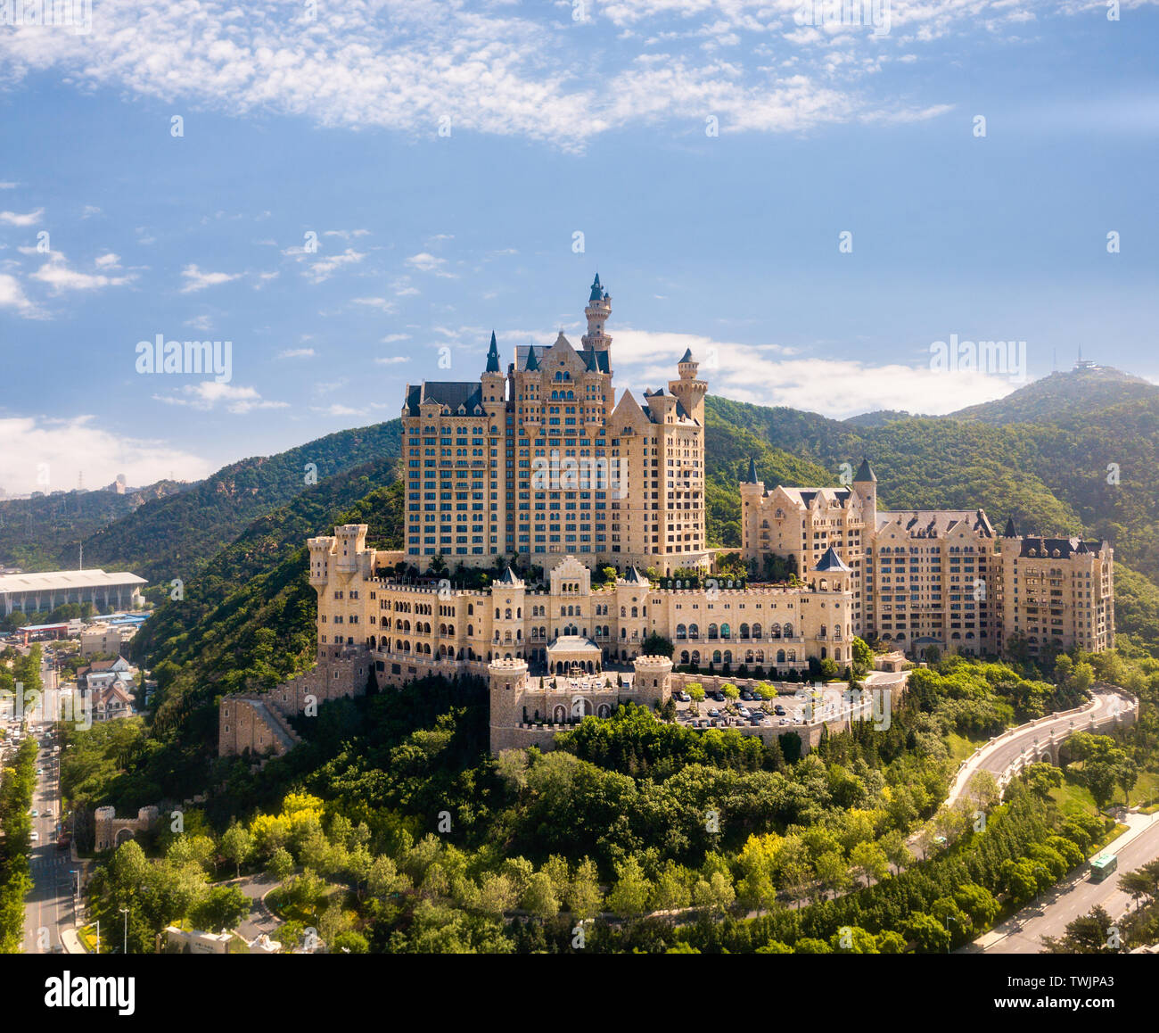 Dalian Town Town Buildings Hi res Stock Photography And Images Alamy