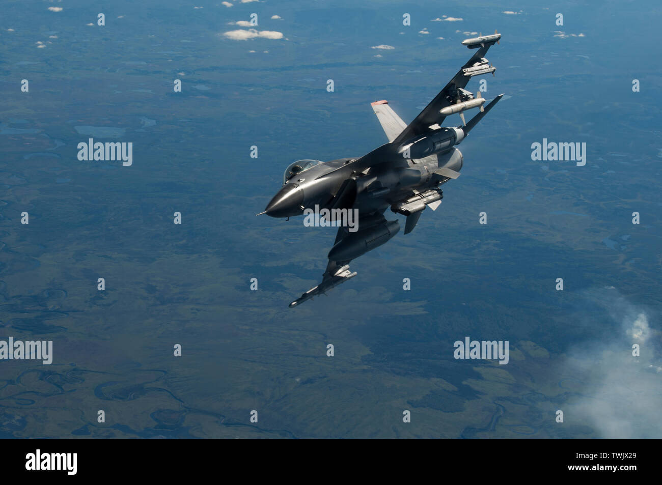 A U.S. Air Force F-16 Fighting Falcon pilot from the 13th Fighter ...