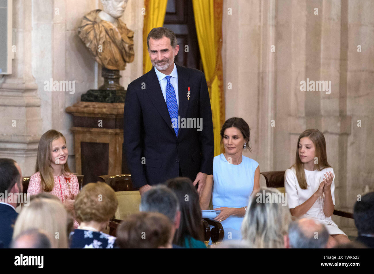 Madrid, Spanien. 19th June, 2019. Princess Leonor, King Felipe, King Letizia and Princess Sofia at the award ceremony of the Order of Mérito Civil in Palacio Real. Madrid, 19.06.2019 | usage worldwide Credit: dpa/Alamy Live News Stock Photo