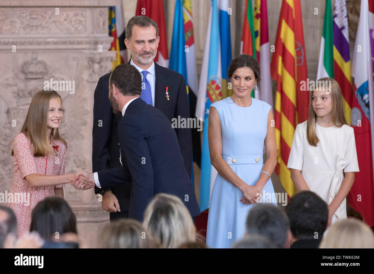 Madrid, Spanien. 19th June, 2019. Princess Leonor, King Felipe, King Letizia and Princess Sofia at the award ceremony of the Order of Mérito Civil in Palacio Real. Madrid, 19.06.2019 | usage worldwide Credit: dpa/Alamy Live News Stock Photo