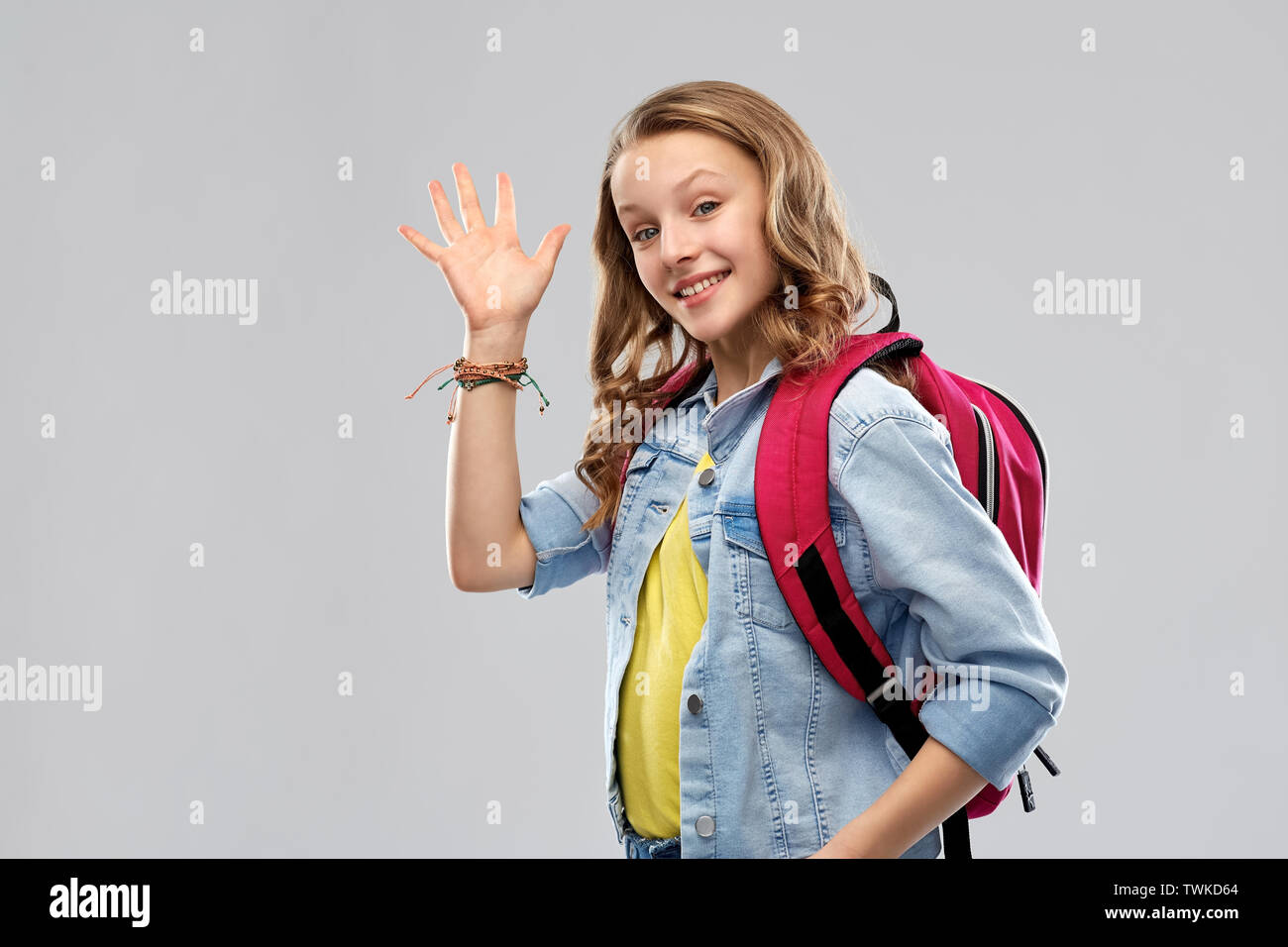 happy smiling teenage student girl with school bag Stock Photo - Alamy