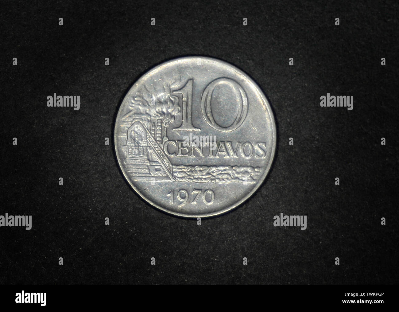 Ten Centavos High Resolution Stock Photography And Images Alamy Ten Centavos High Resolution Stock Photography And Images Alamy