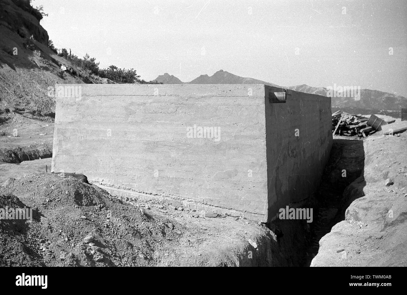 US ARMY in Süd Korea 1955 Bunkerbau - US Army in the Republic of Korea (ROK) / South Korea 1955 Bunker Construction Stock Photo