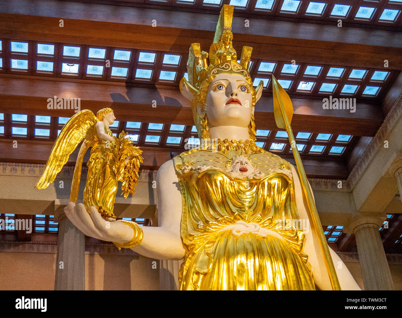 Full scale replica of Athena Parthenos statue holding statue of goddess Nike  inside Parthenon in Centennial Park Nashville Tennessee USA Stock Photo -  Alamy