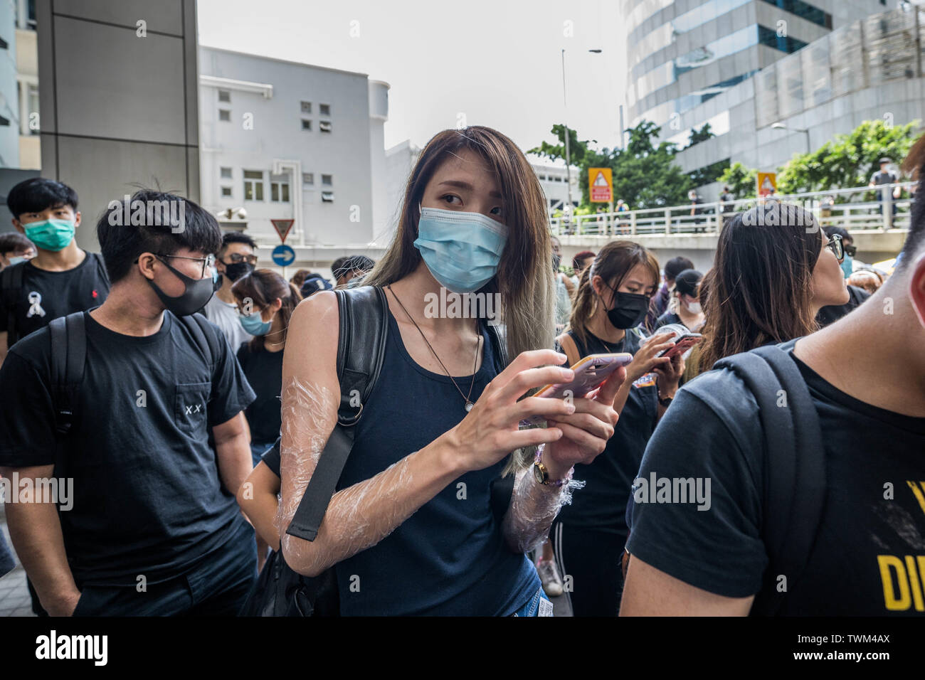 Download Hong Kong Face Mask High Resolution Stock Photography And Images Alamy Yellowimages Mockups