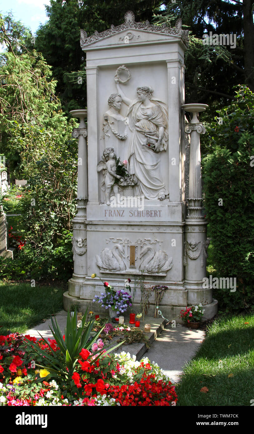 Schubert tombstone hi-res stock photography and images - Alamy