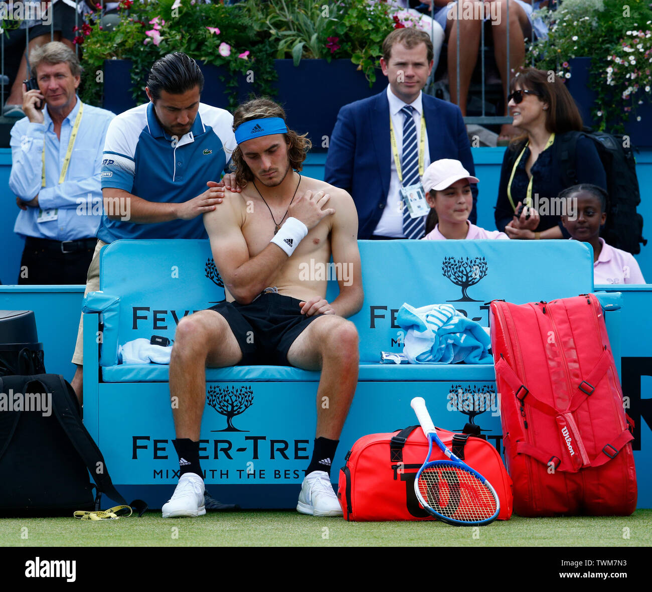 London, UK. 21st June, 2019. LONDON, ENGLAND - JUNE 21: Stefanos Tsitsipas (GRC) against Stefanos Tsitsipas (GRC) during Quarter Final Day 5 of the Fever-Tree Championships at Queens Club on June 21, 2019 in London, United Kingdom. Credit: Action Foto Sport/Alamy Live News Stock Photo