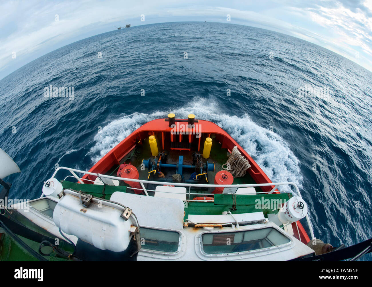 vessel enroute to platform with fish eye view Stock Photo