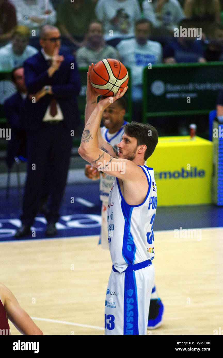 Dinamo basket hi-res stock photography and images - Alamy