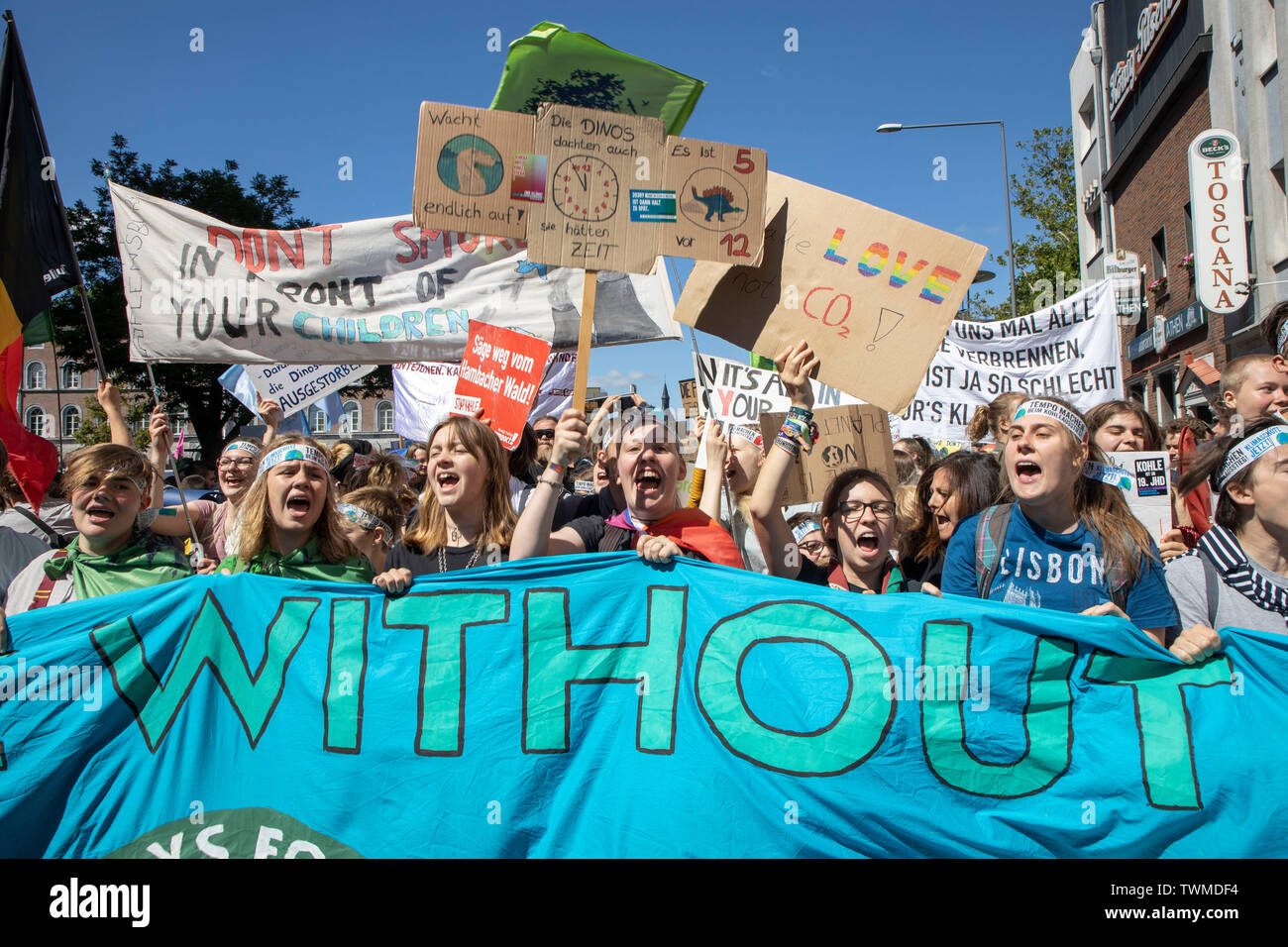 First international climate protection demonstration, climate strike, the movement Fridays for Future, in Aachen, with tens of thousands of participan Stock Photo