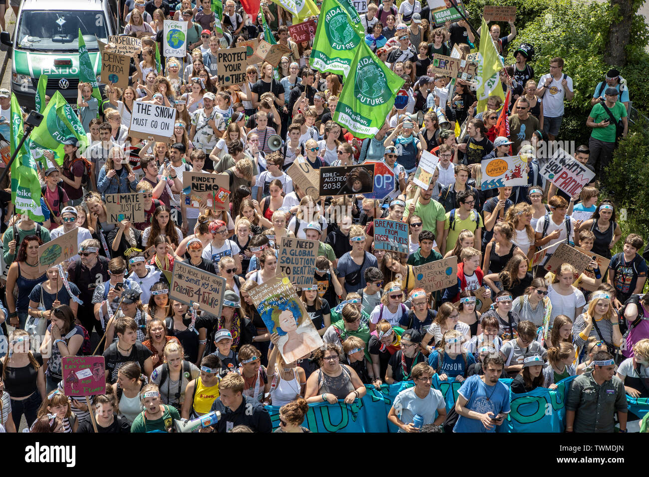 First international climate protection demonstration, climate strike, the movement Fridays for Future, in Aachen, with tens of thousands of participan Stock Photo