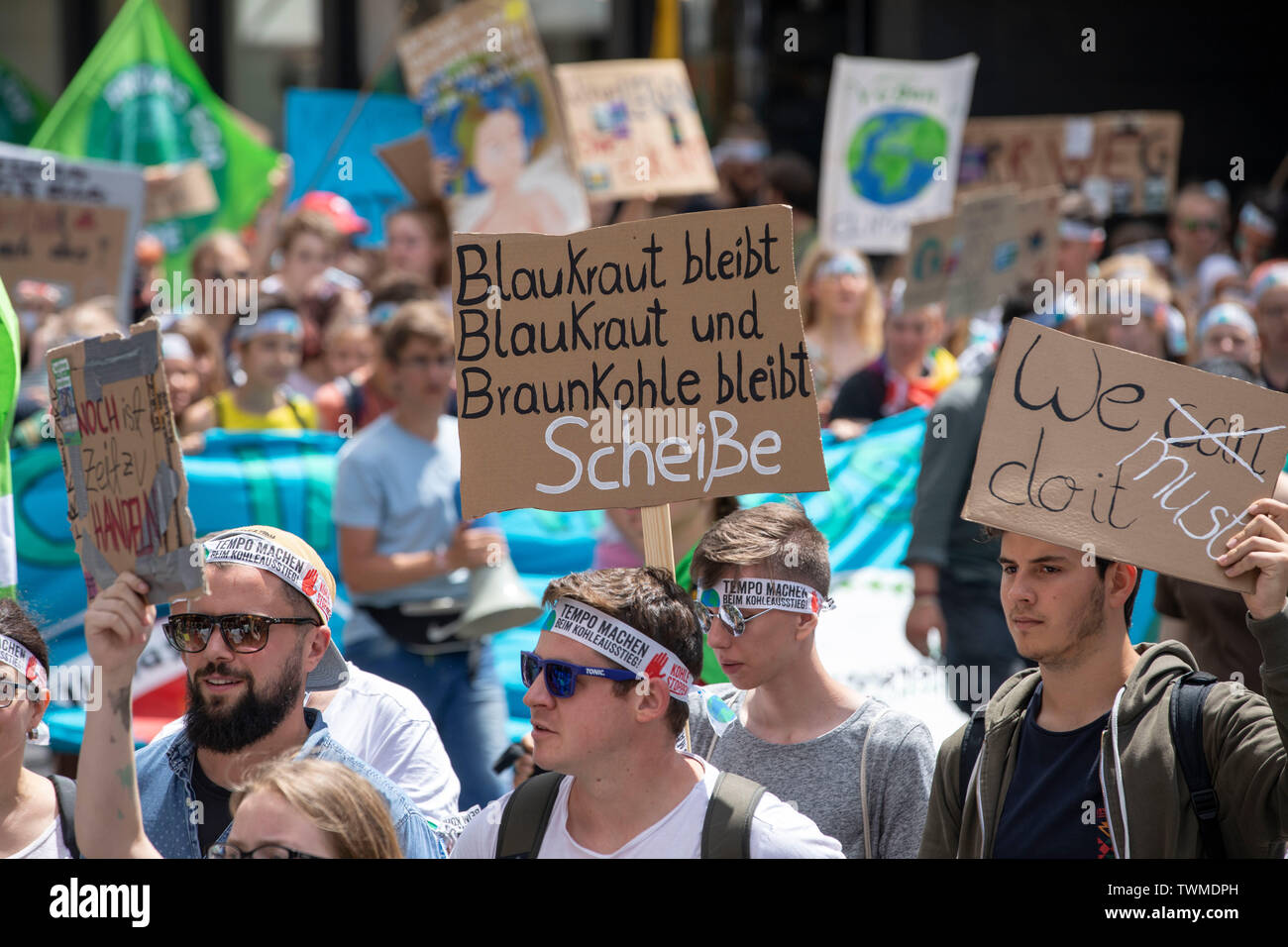 First international climate protection demonstration, climate strike, the movement Fridays for Future, in Aachen, with tens of thousands of participan Stock Photo