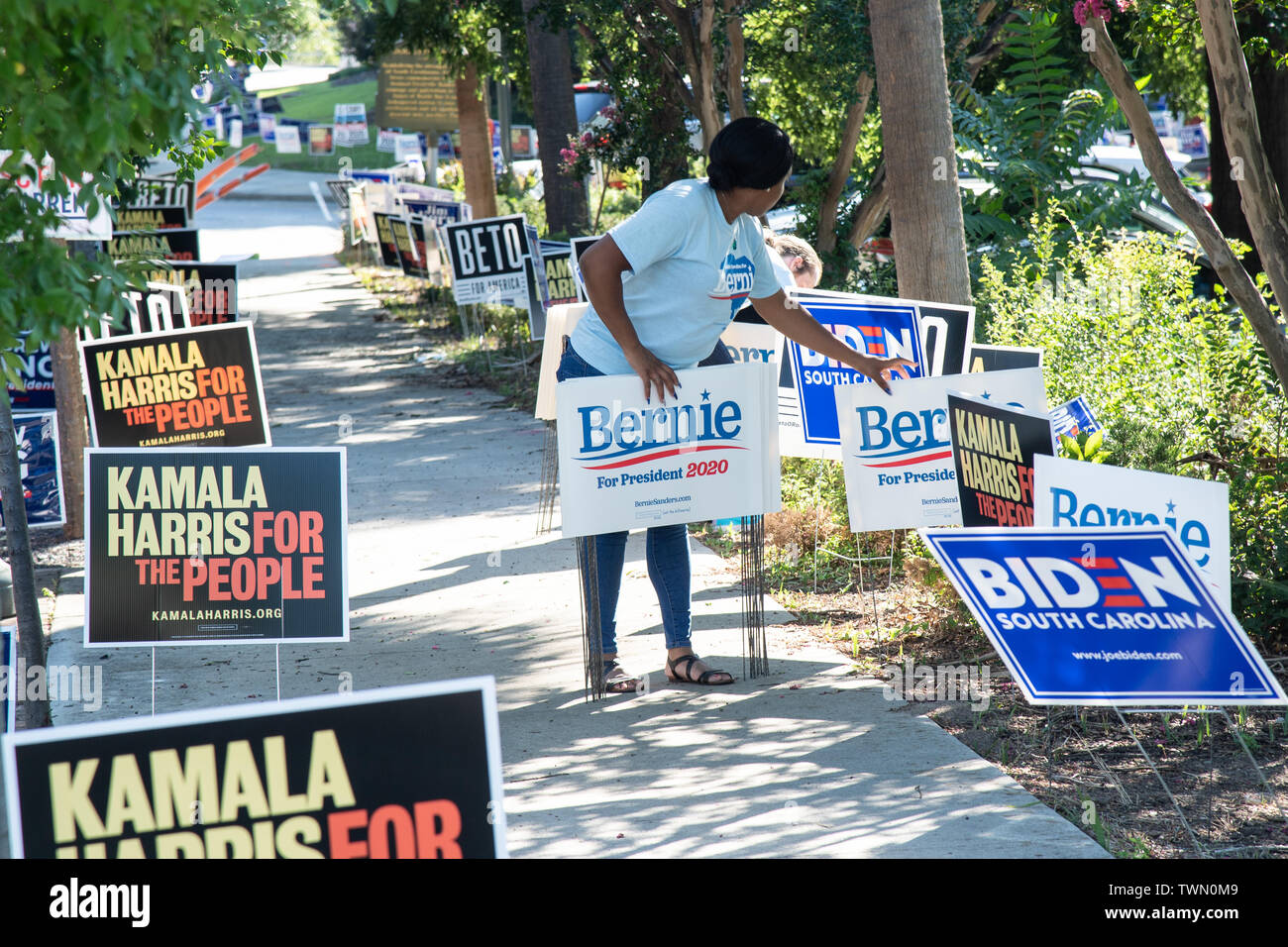 Columbia United States 21st June 2019 A Campaign Volunteer