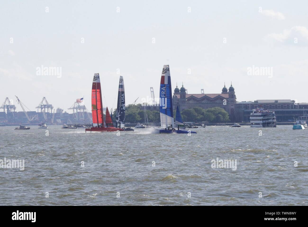 Hudson River, New York, USA, June 21, 2019 - SailGP teams sail their race during racing day 1 of the SailGP event today in New York.Photo: Luiz Rampelotto/EuropaNewswire PHOTO CREDIT MANDATORY. | usage worldwide Stock Photo