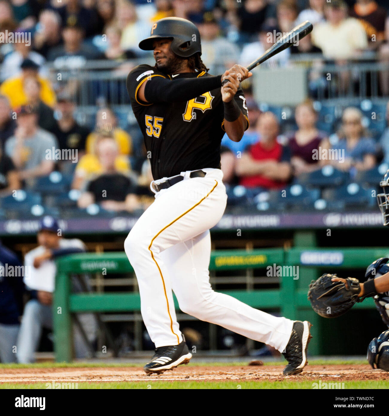 Josh bell pirates hi-res stock photography and images - Alamy