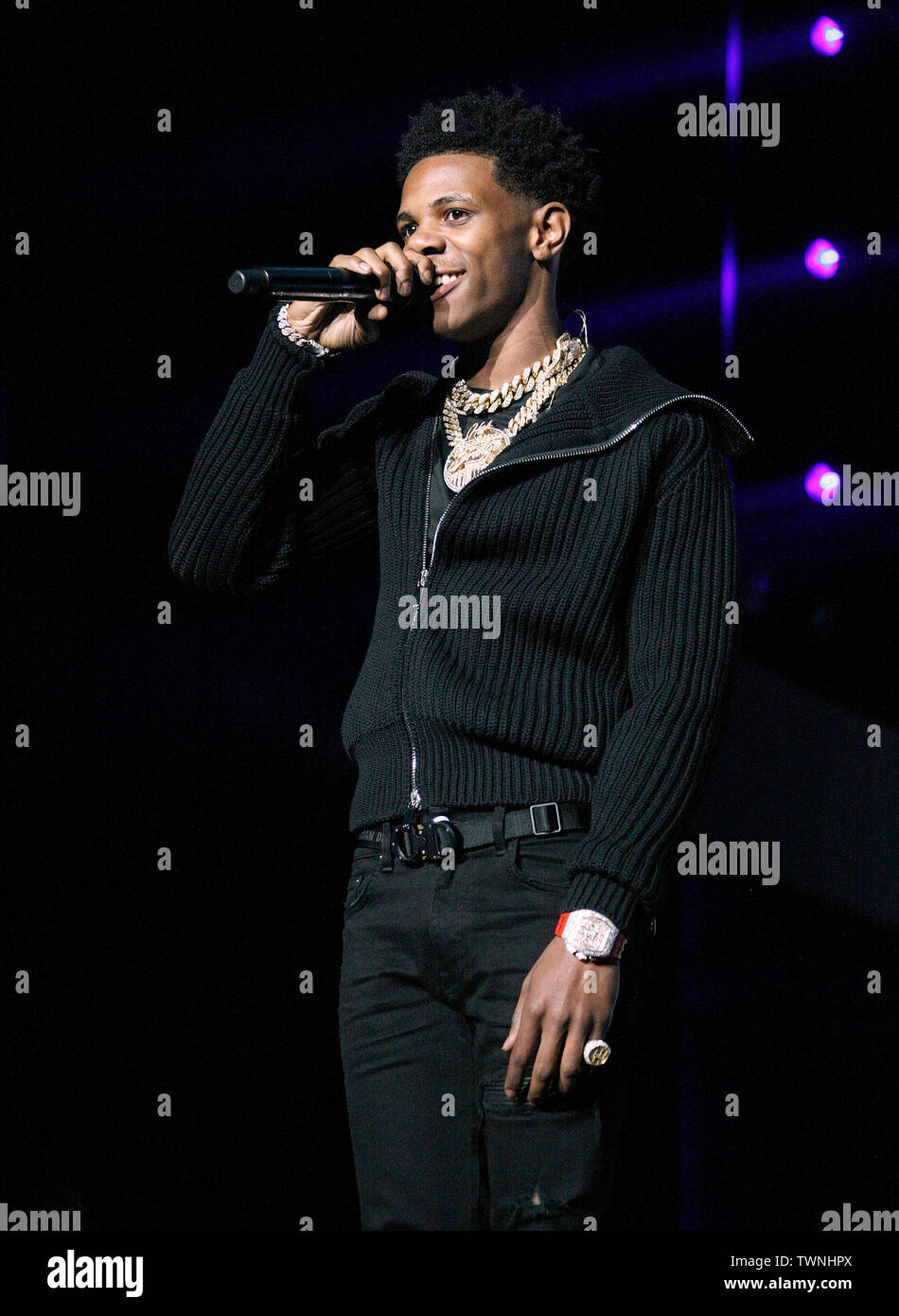 https://c8.alamy.com/comp/TWNHPX/los-angeles-california-june-21-a-boogie-wit-da-hoodie-performs-onstage-at-the-2019-bet-experience-staples-center-concert-at-staples-center-on-june-21-2019-in-los-angeles-california-photo-crash-for-imagespace-credit-mediapunch-incalamy-live-news-TWNHPX.jpg