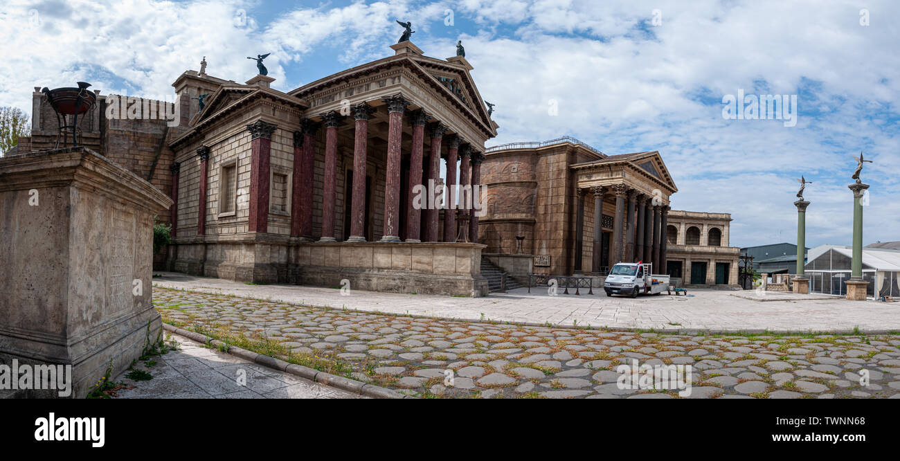 Hbo Roma Senate Rome series hi-res stock photography and images - Alamy