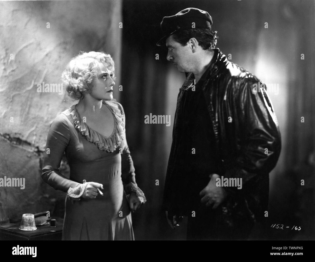 BETTY COMPSON and BANCROFT in THE DOCKS OF NEW YORK 1928