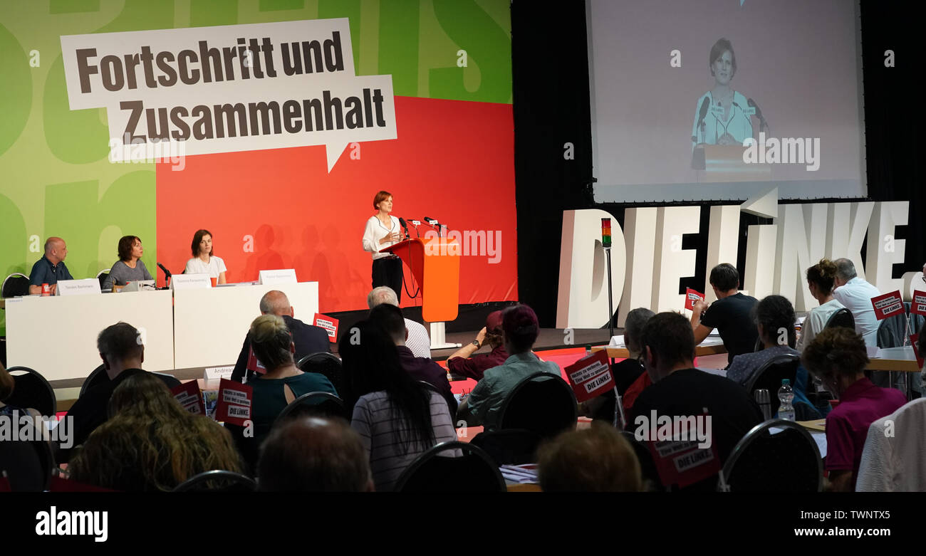 Chemnitz, Germany. 22nd June, 2019. Katja Kipping, the federal leader of the Left Party, will speak at the 15th state party conference of the Saxon Left under the slogan 'Progress and Cohesion'. The main task of the party congress is to debate and decide on the state election programme. Credit: Peter Endig/dpa/Alamy Live News Stock Photo