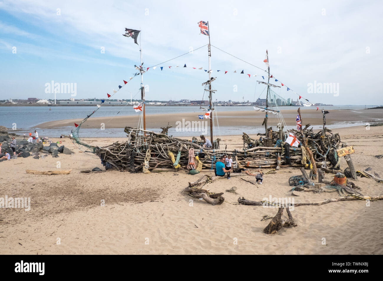 Download Liverpool New Brighton Beach Pics