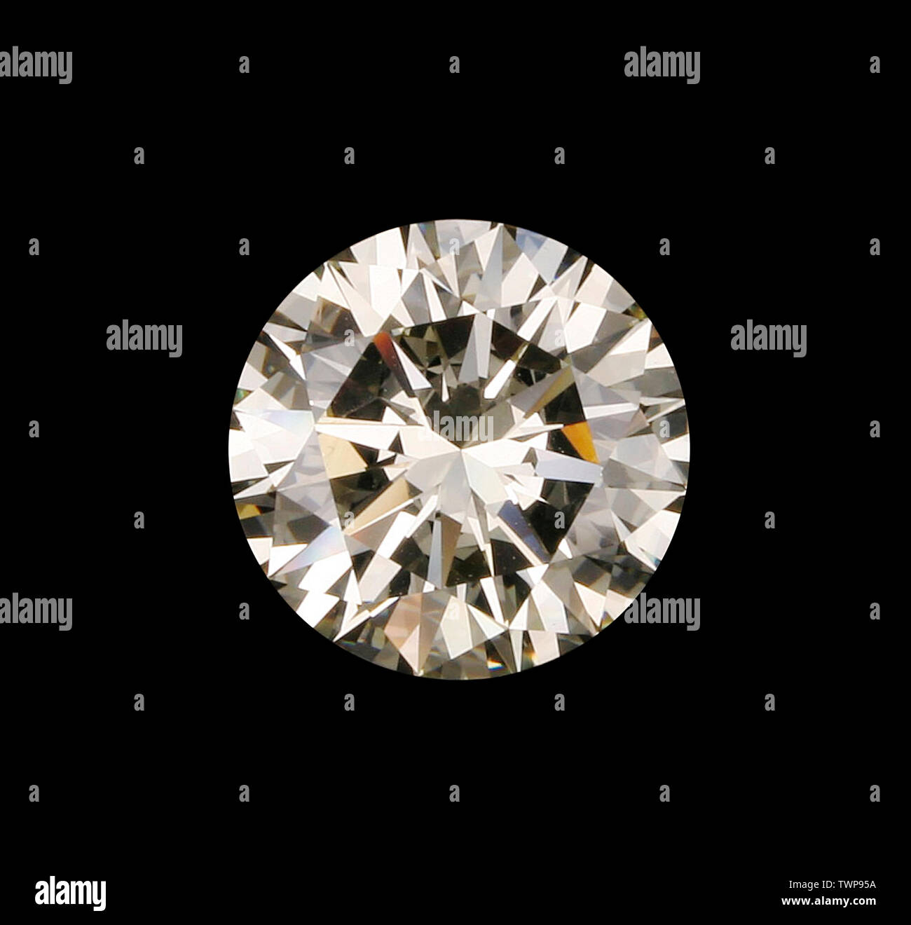 Diamond ring design hi-res stock photography and images - Alamy