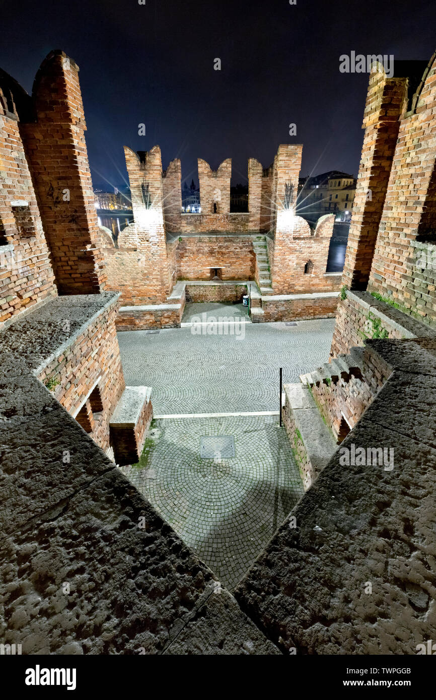 Battlements and walkways of the Scaligero bridge. Verona, Veneto, Italy, Europe. Stock Photo