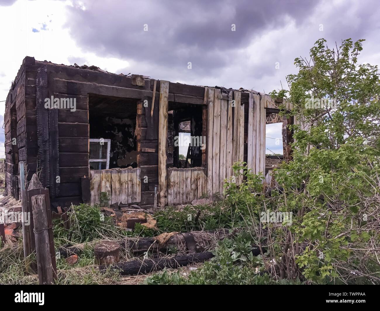Burnt house in village, aftermath of forest fire Stock Photo Alamy