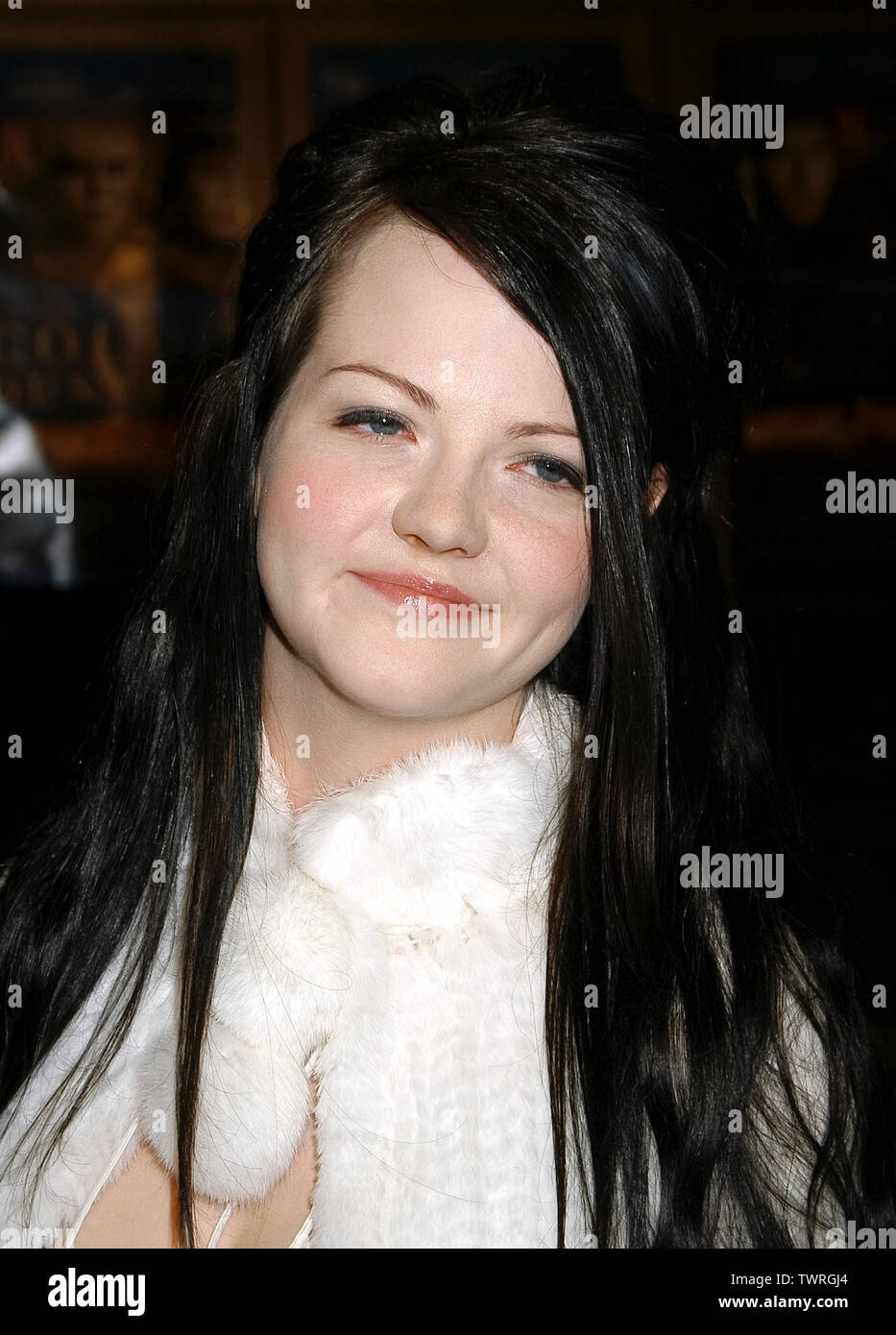 Meg White at the Premiere of 'Cold Mountain' at the Mann's National Theater in Hollywood, CA. The event took place on Sunday, December 7, 2003.  Photo credit: SBM / PictureLux File Reference # 33790-2986SMBPLX  For Editorial Use Only -  All Rights Reserved Stock Photo